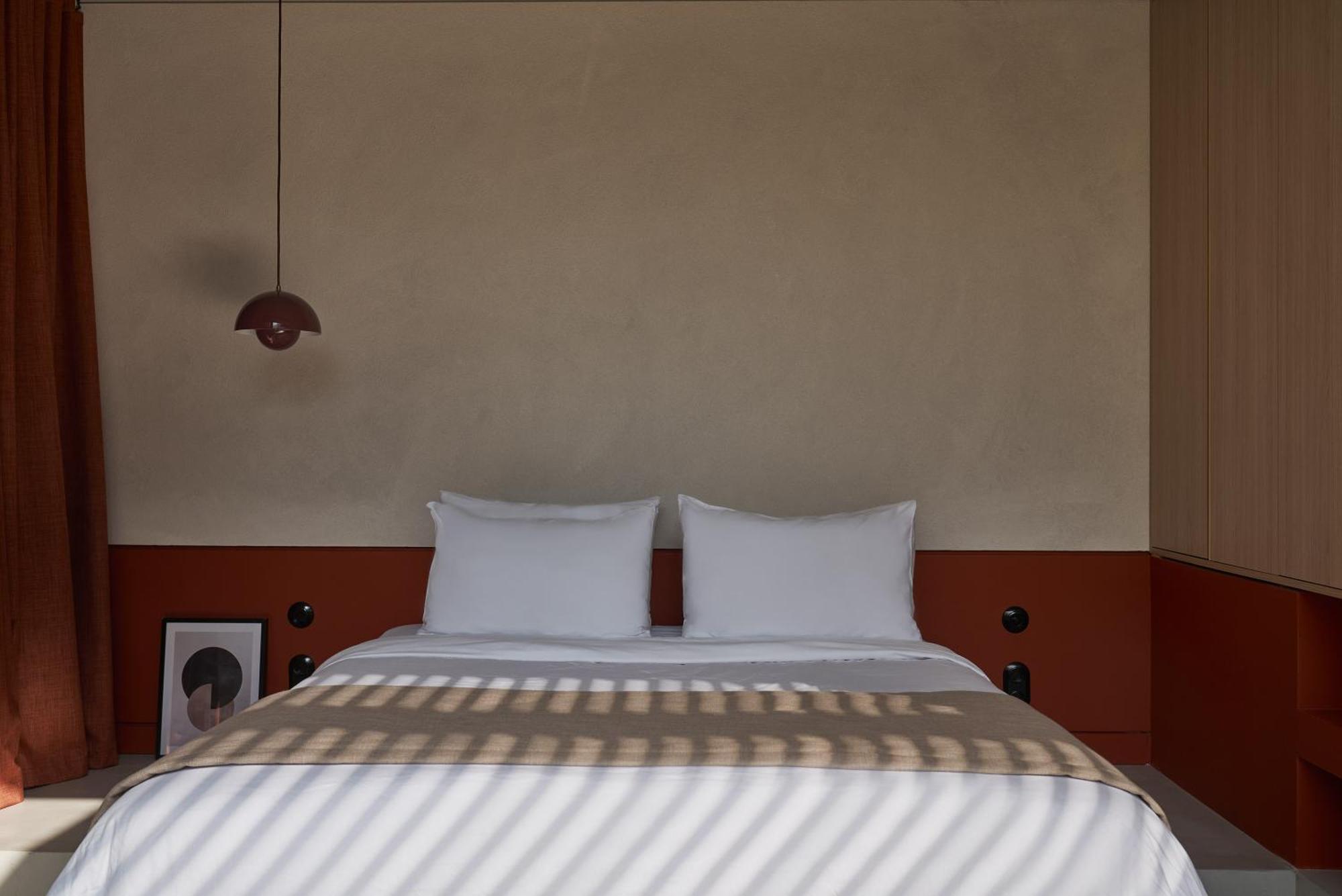 The Newel Psychiko Atenas Exterior foto A bedroom at the hotel