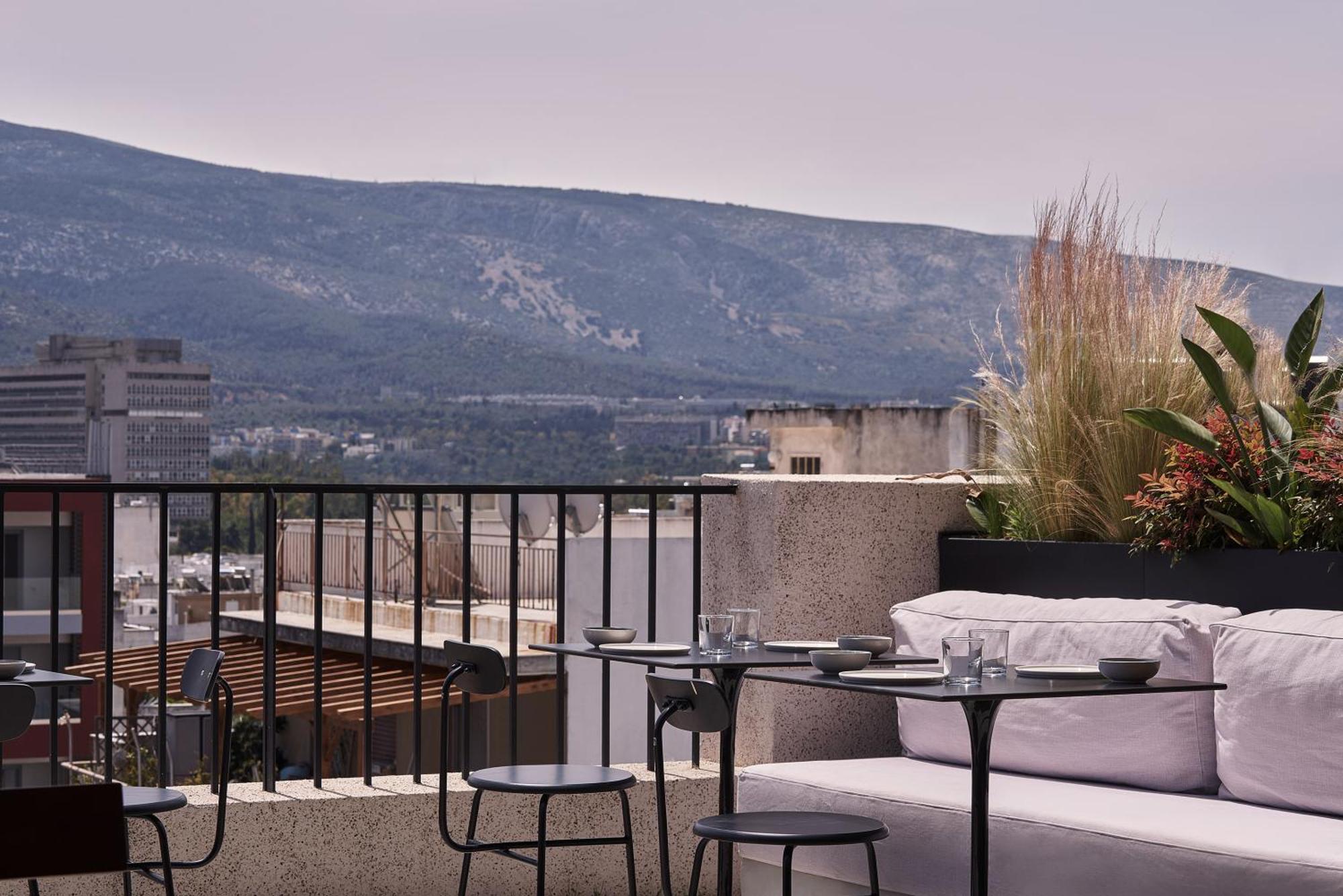 The Newel Psychiko Atenas Exterior foto View from the rooftop