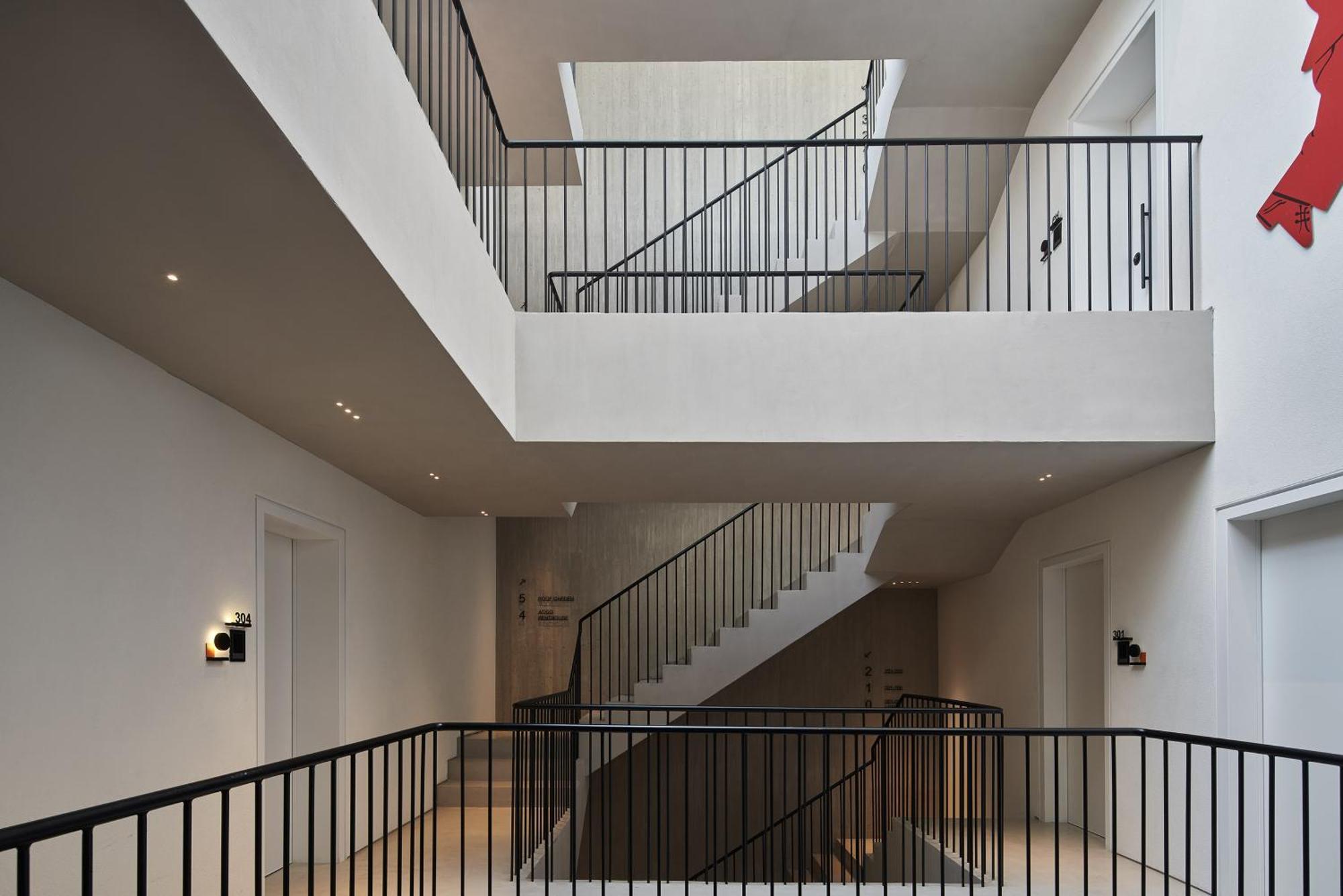 The Newel Psychiko Atenas Exterior foto Interior of the building